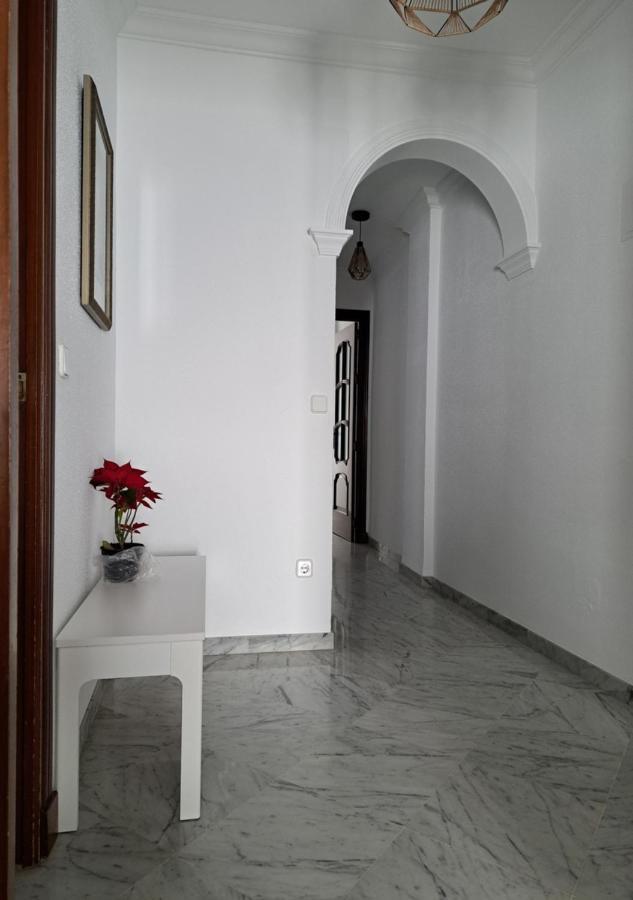 Encanto Urbano: Piso Centrico Totalmente Equipado Лебриха Экстерьер фото